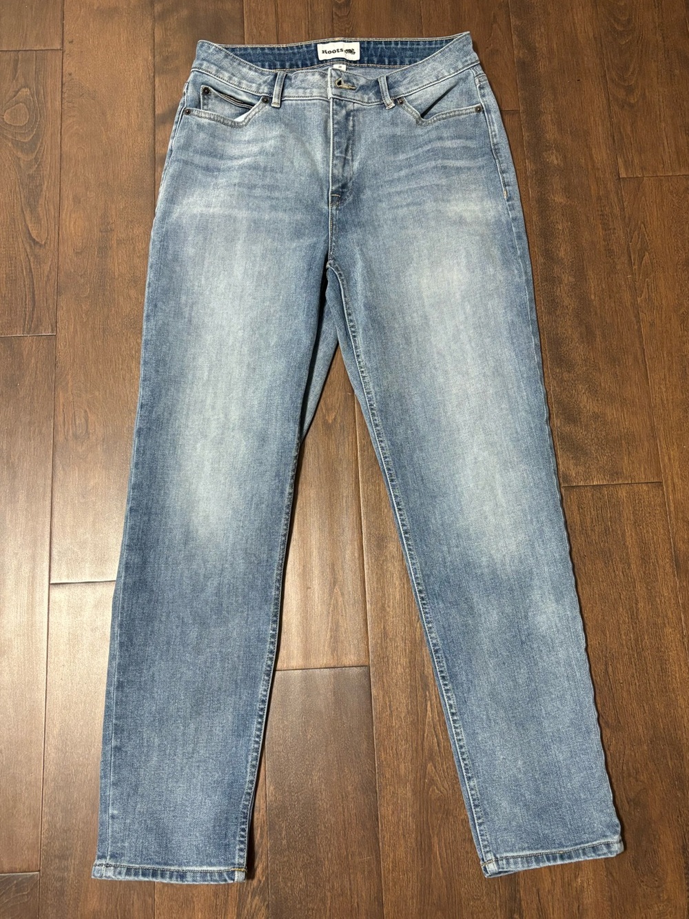 Roots Canada Medium Wash Stretch Denim Jeans – Women's Size 29 unisex